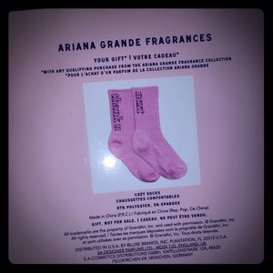 Ariana grande crew socks